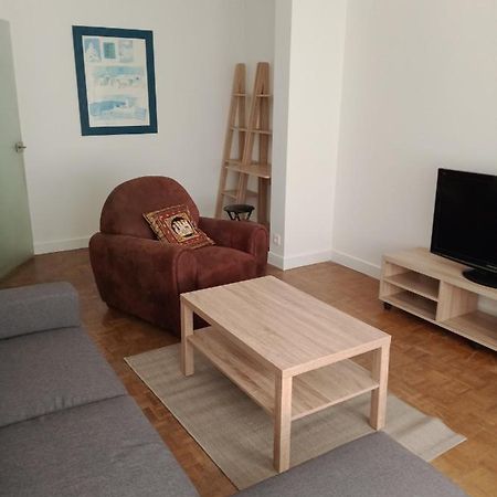 Appartement F2 Meuble Centre Ville Brive-la-Gaillarde Exteriör bild